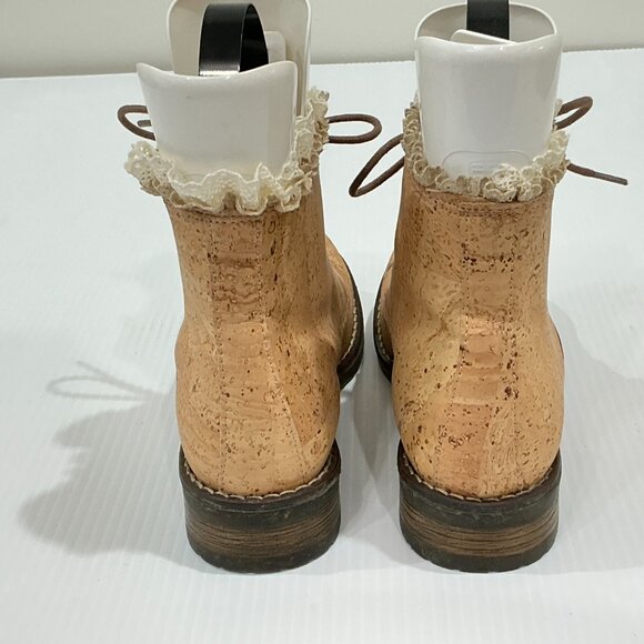 OOAK Women's Cork Ankle Booties sz 5.5 - Picture 6 of 9